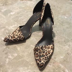 Studio 1940 Leopard Pumps.Sz 9